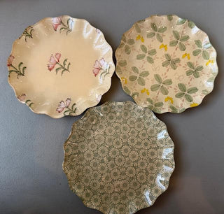 Pink Flower Scalloped Round Decoupage Plate 5"