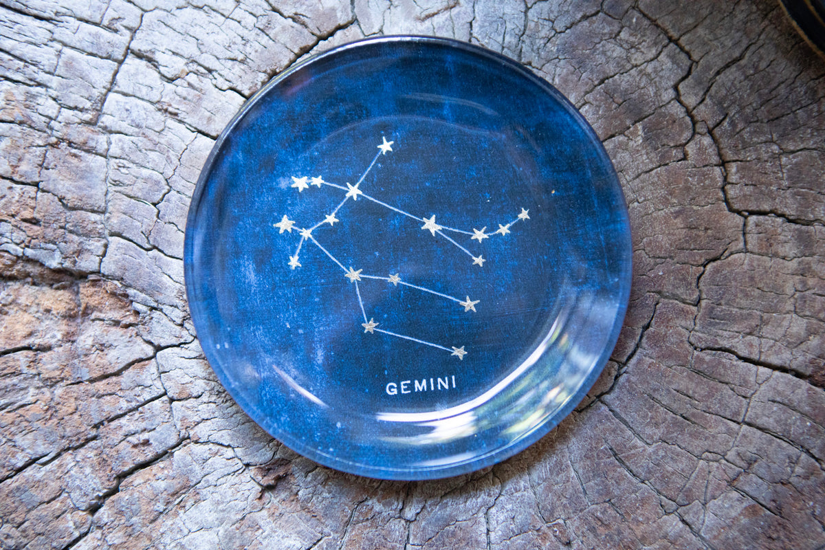Gemini Round Decoupage Plate - 4in