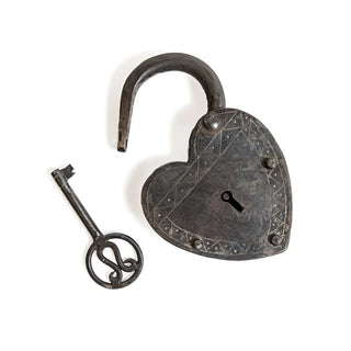 Iron Heart Lock 7" x 5" x 1"
