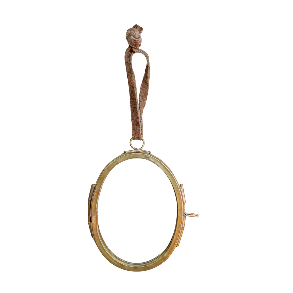 Oval Brass Hanging Frame 2.25x2.75 - Vertical