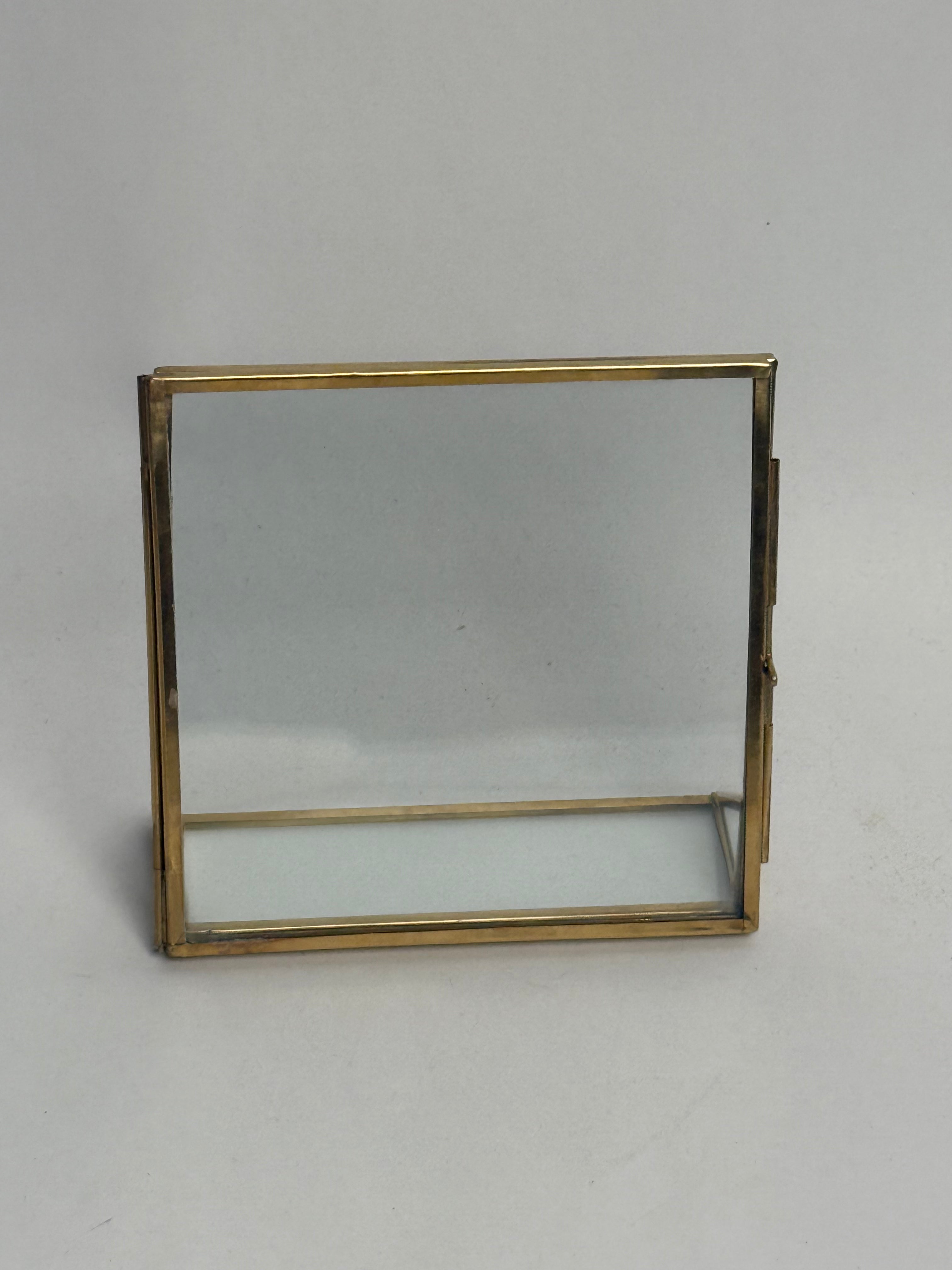 Square Brass Standing Frame 5x5