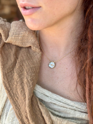 Evil Eye Shell Pearl Necklace