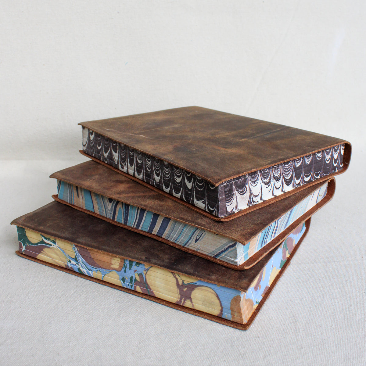 Every Man (Sallust) Marbled Edge Leather Journal