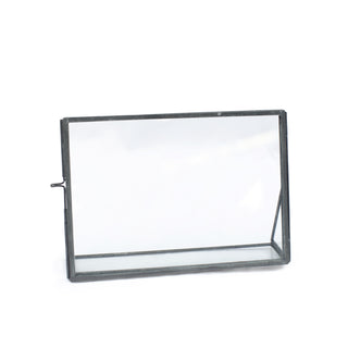 Horizontal Floating Glass Frame with Glass Stand 7" x 5"